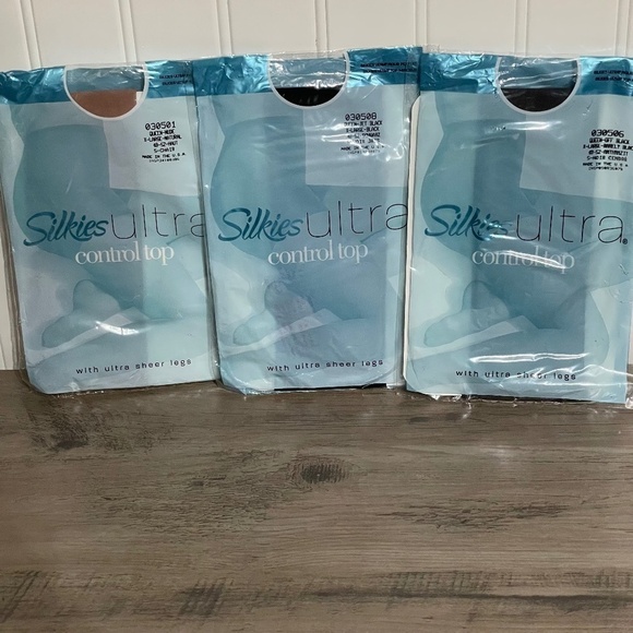 Silkies Ultra Control Top Queen-XL Sheer Nylon Bundle Jet Black Off Black Nude - Picture 1 of 13